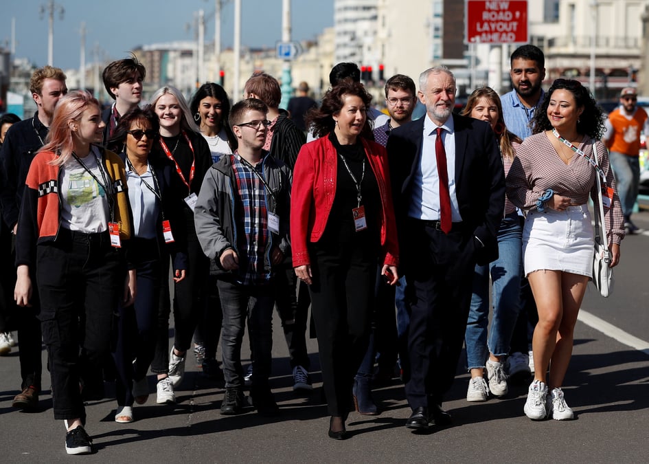Un gouvernement labour se donnerait six mois pour regler la question du brexit