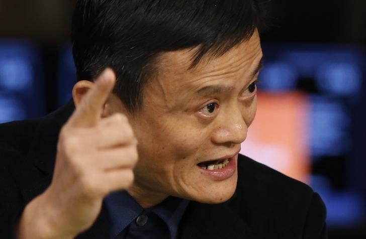 L'action Alibaba s'envole pour ses débuts boursiers
