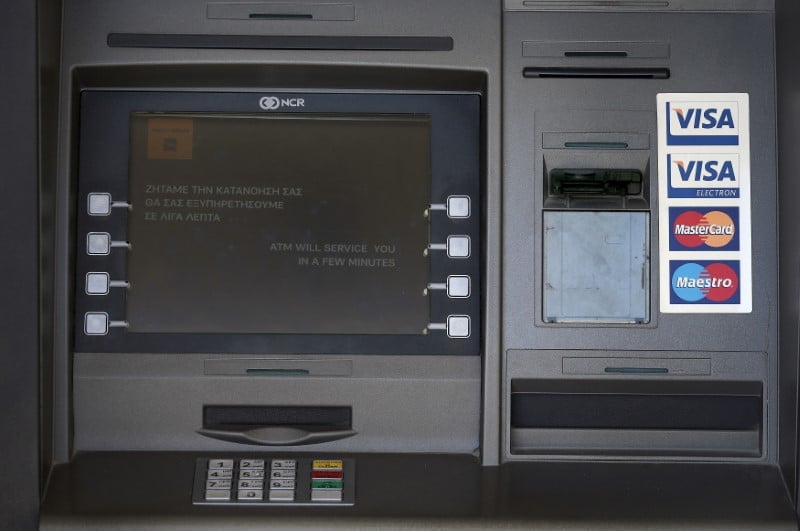 Piratage de distributeurs de billets en europe