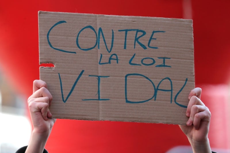Les blocages gagnent en ampleur dans les universites