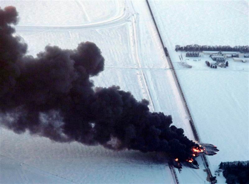 Convoi pétrolier en feu dans le Dakota du Nord, une ville évacuée