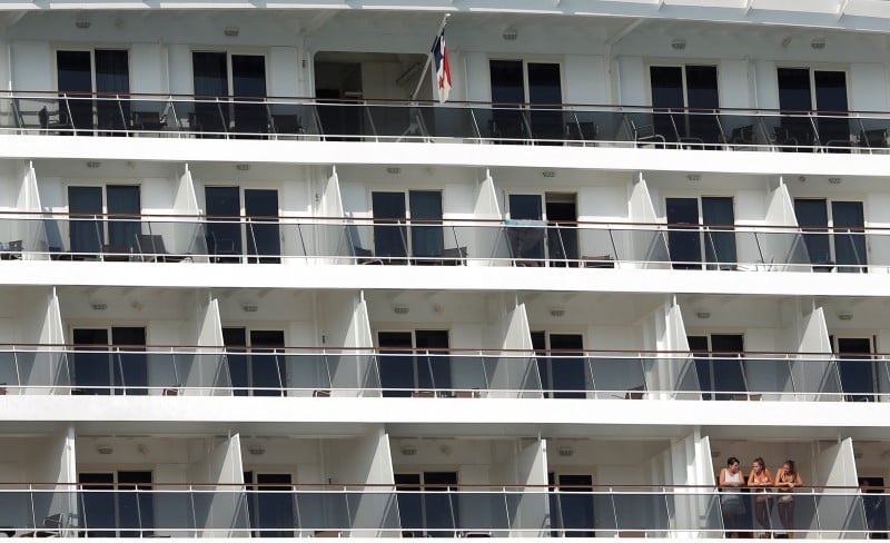 Msc cruises commande quatre paquebots geants a stx
