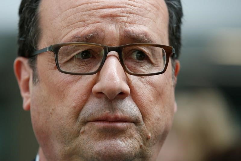 Hollande juge "extremement grave" la decision de trump sur jerusalem