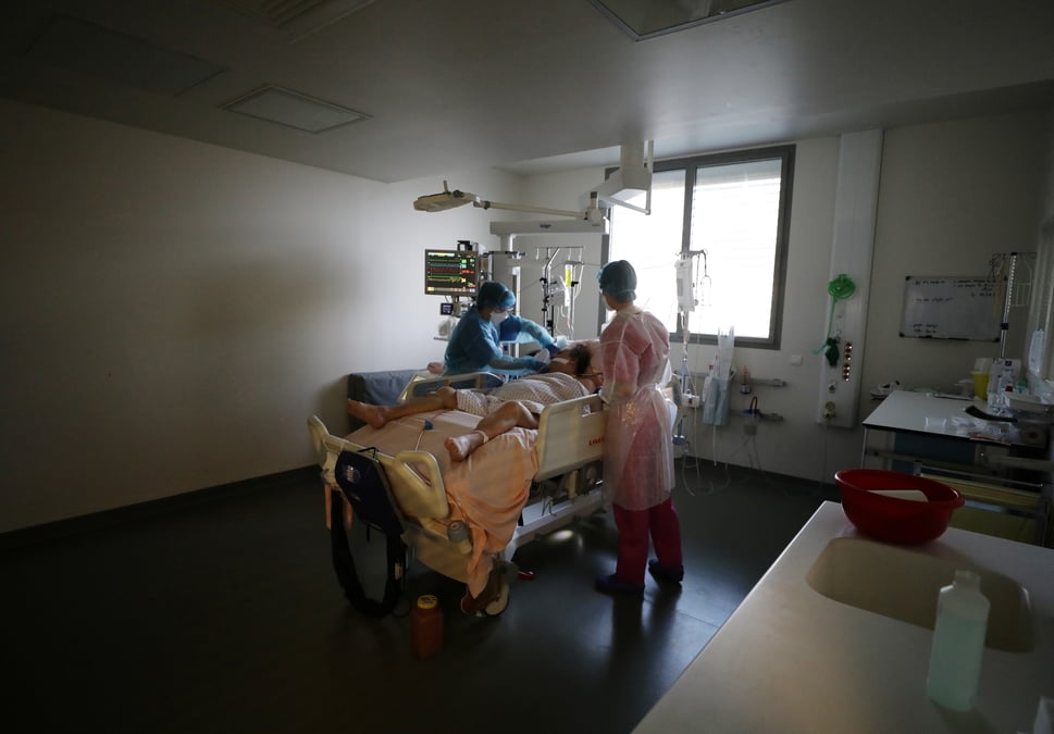 Coronavirus: les contaminations repartent a la hausse en france