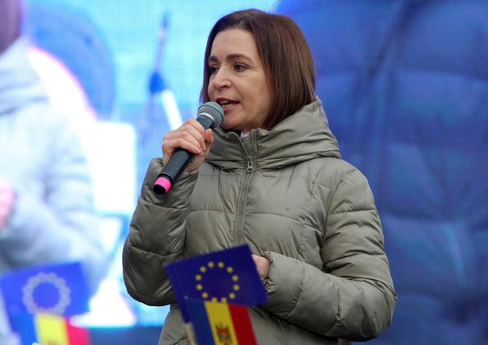 La presidente moldave maia sandu lors d'un rassemblement a chisinau