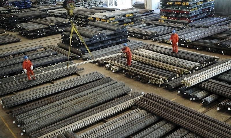 Emmanuel macron presse les europeens a lutter contre le dumping chinois sur l'acier