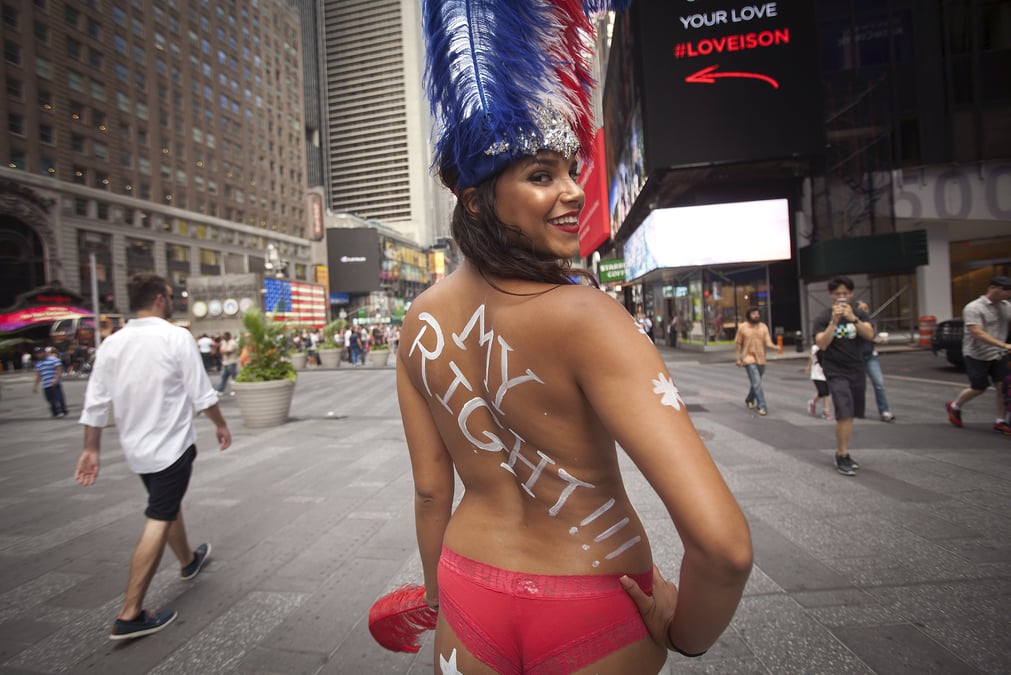 Le maire de new york veut faire le menage a times square