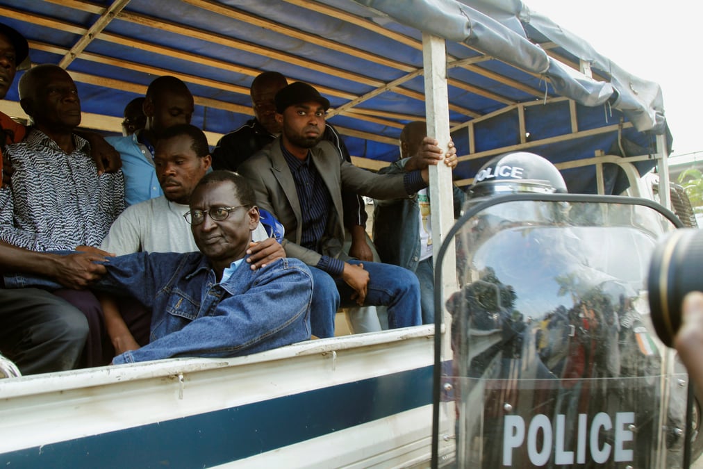 Manifestation en cote d'ivoire contre la reforme de la constitution