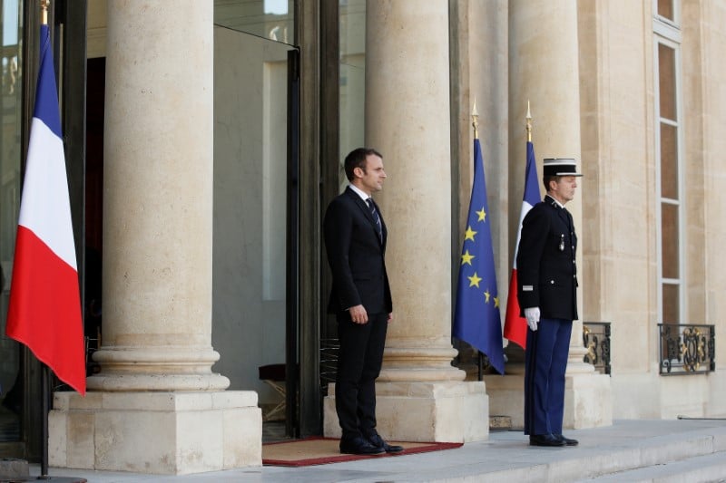 Macron et philippe finalisent le gouvernement