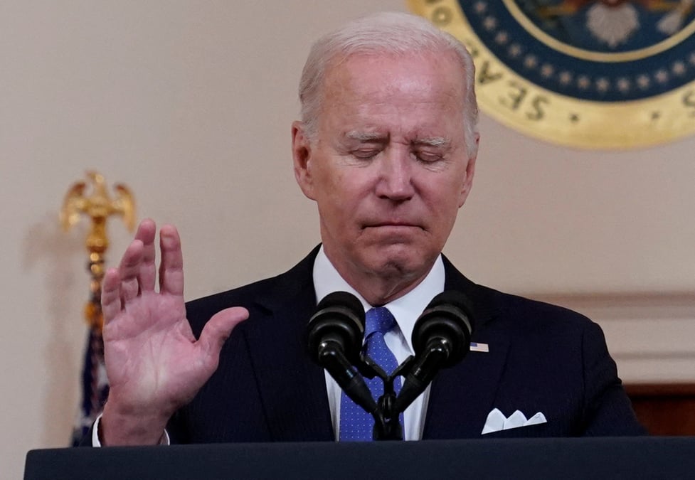 "un jour triste pour les etats-unis", dit biden apres la revocation de l'arret roe