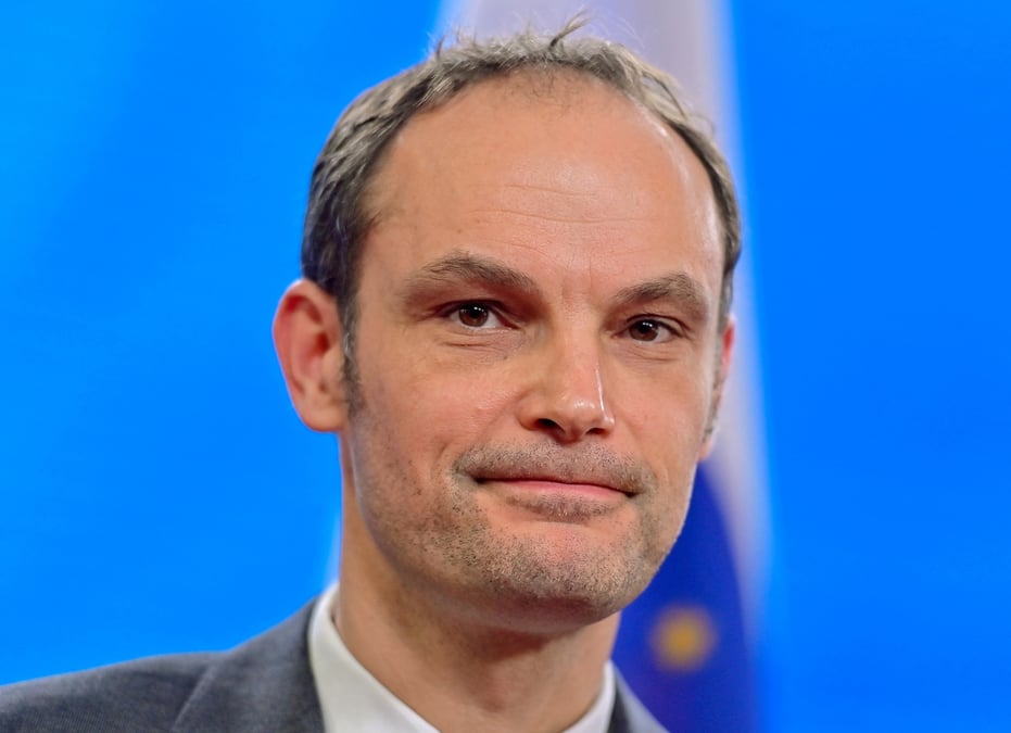Photo d'archives de l'ancien ministre slovene des affaires etrangeres, anze logar