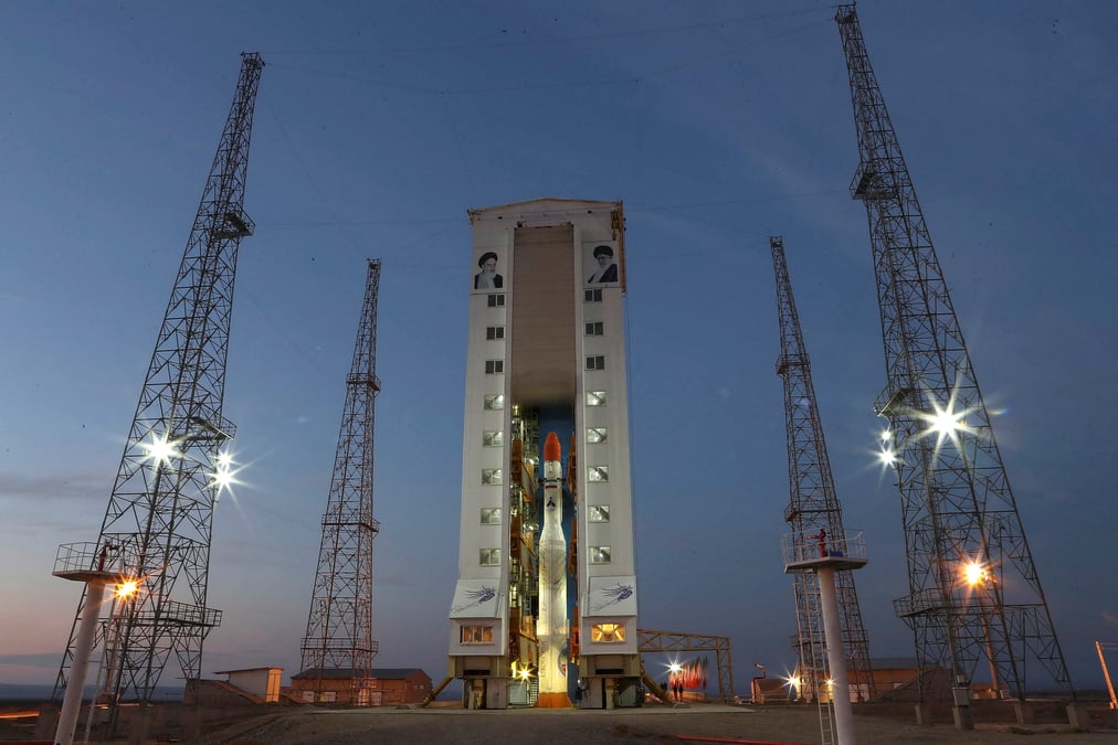 L'iran annonce avoir lance trois appareils de recherche dans l'espace