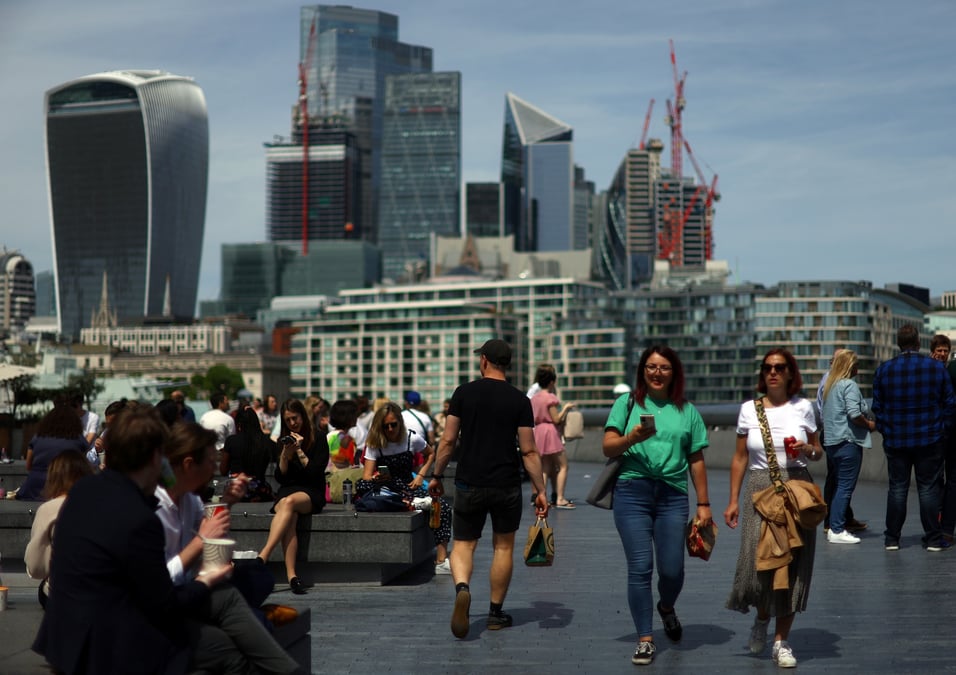 L'economie britannique se rapproche un peu plus de la recession