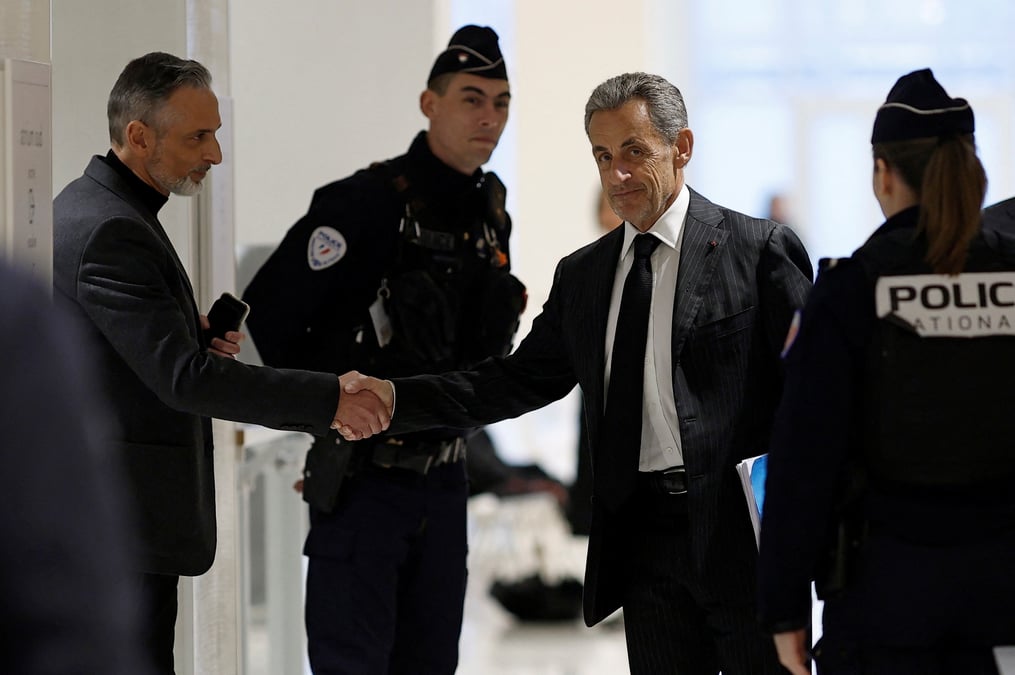 icolas Sarkozy, par ailleurs mis en cause dans d'autres affaires, attend encore le jugement dans le procès du financement libyen présumé de sa campagne de 2007.