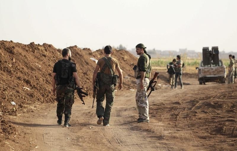 Les rebelles syriens desireux de combattre l’etat islamique plus nombreux que prevu