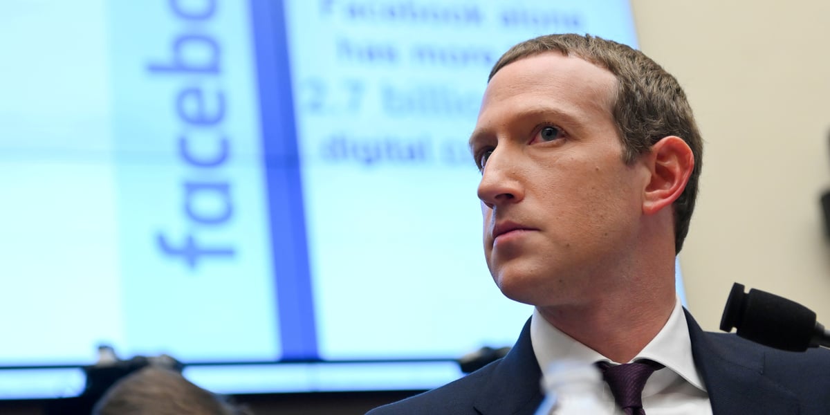 Le thème a beau être indiqué en toutes lettres ("examiner la domination d'Amazon, Apple, Facebook et Google"), rien ne dit que les parlementaires s'en tiennent à l'examen des pratiques concurrentielles des GAFA.