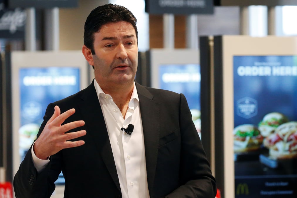 Mcdonald's poursuit son ancien directeur general en justice