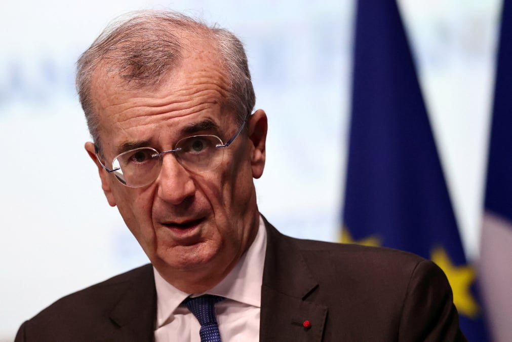 Vers un relevement "progressif mais soutenu" des taux par la bce, dit villeroy
