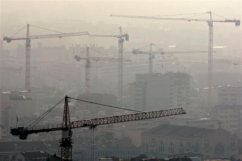 Le recul des mises en chantier de logements ralentit