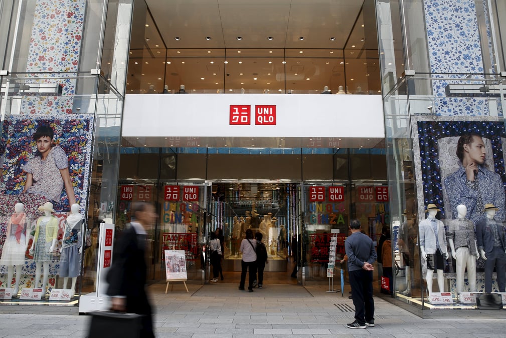 Fast retailing reduit ses previsions de resultats