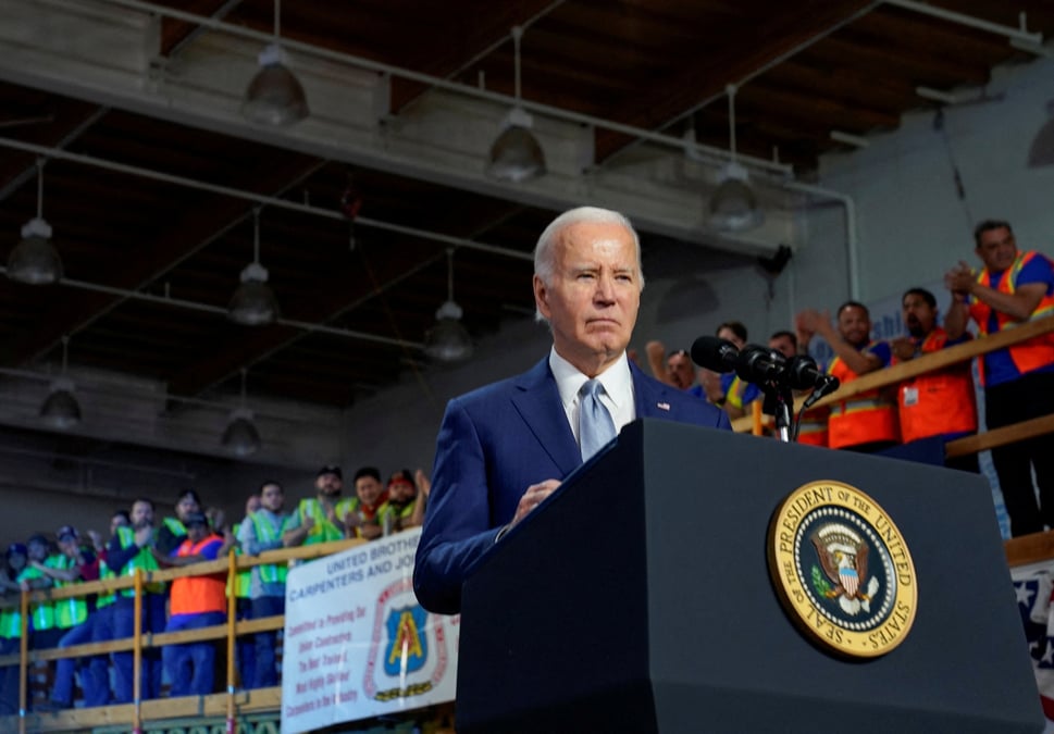 Le president americain joe biden se rend dans le nevada et en californie