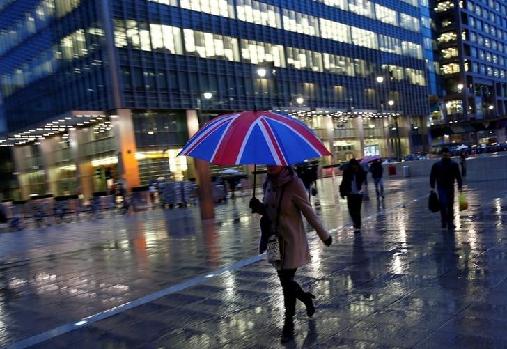Hausse des demandes de passeports irlandais apres le brexit