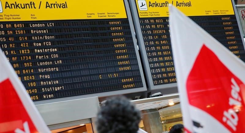 La greve reprend dans les aeroports de berlin, 660 vols annules