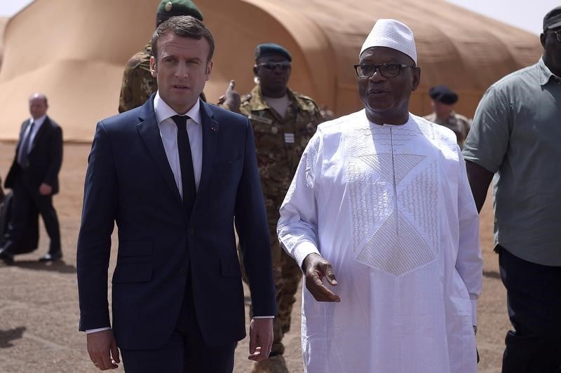 Macron confirme l'engagement militaire francais au sahel