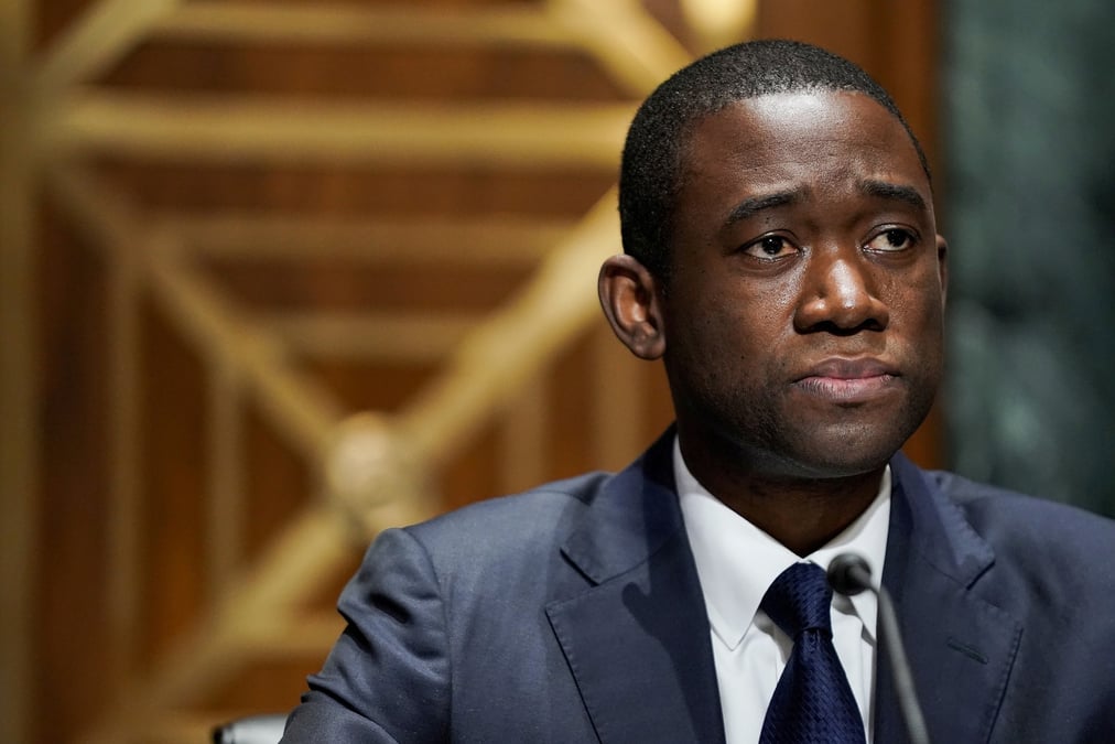 Les chaines d'approvisionnement russes, prochaine cible des sanctions, dit adeyemo (tresor americain)