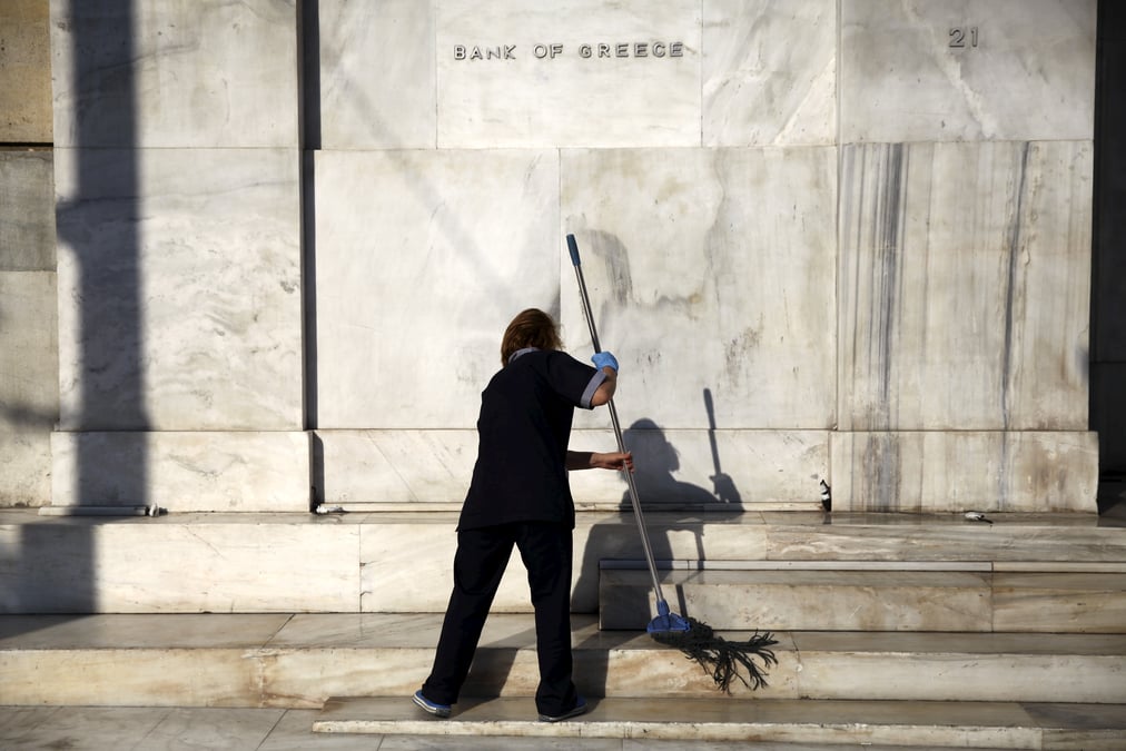 Les banques grecques rouvriront lundi
