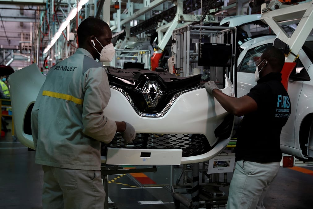 Renault va restructurer des usines en france et supprimer des emplois