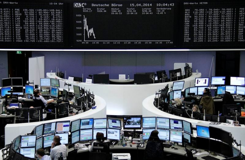 Légère baisse des Bourses européennes à la mi-séance