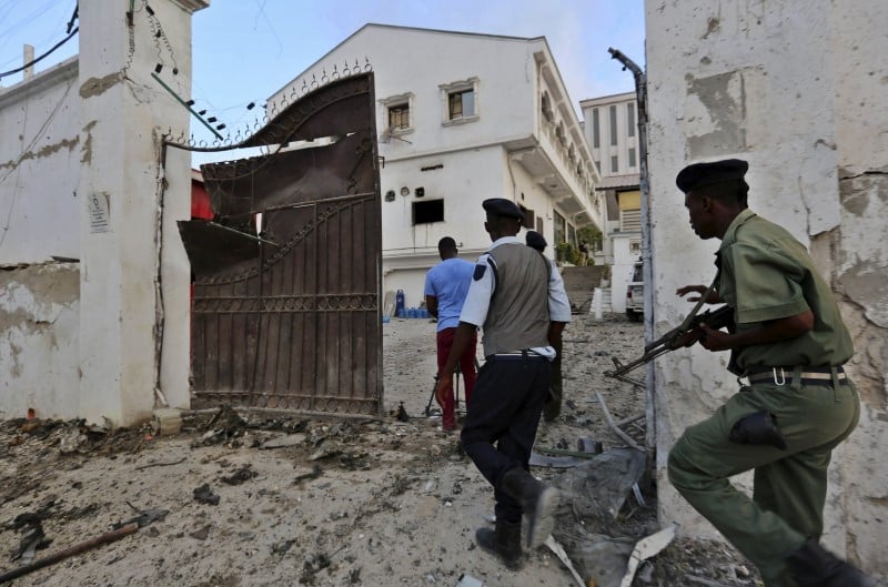 Les chabaab attaquent un hotel a mogadiscio