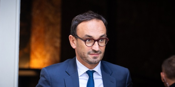 Le ministre délégué au budget Thomas Cazenave doit présenter les grands axes du budget vert ce jeudi 12 octobre.