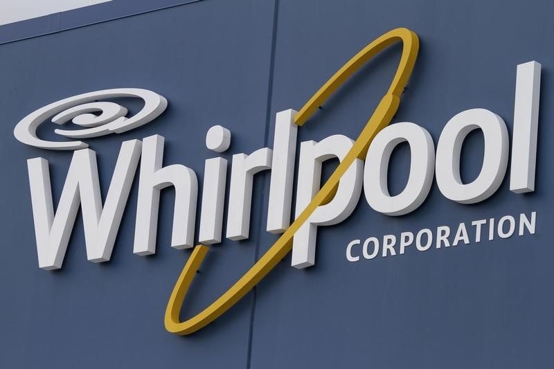 Whirlpool revoit a la baisse ses objectifs annuels