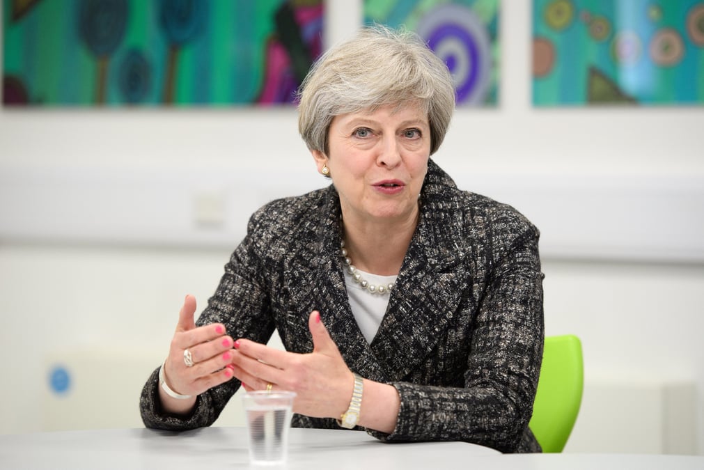 L'issue des legislatives est incertaine, selon theresa may