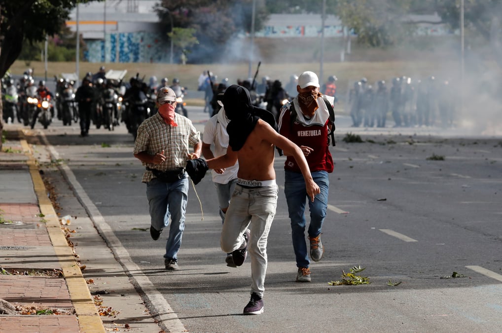Au moins 40 morts en une semaine au venezuela, selon l'onu-droits de l'homme