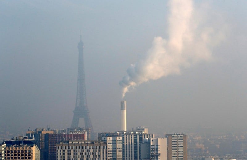 Le gouvernement promet de reagir contre la pollution