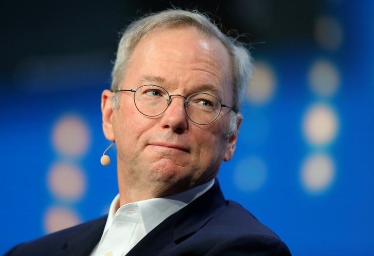 Demission d'eric schmidt, president d'alphabet (google)