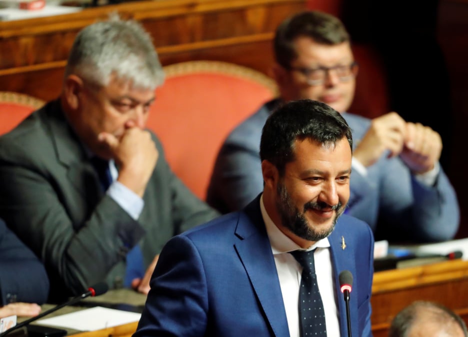 Italie: salvini veut remettre en cause le revenu de citoyennete