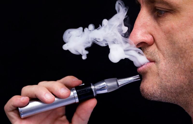 "Vapoter", mot de l'année pour les dictionnaires Oxford
