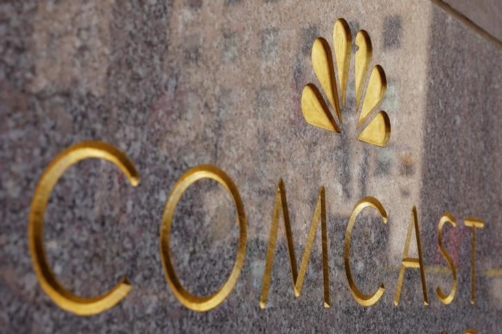 Comcast confirme preparer une offre pour contrer disney sur fox
