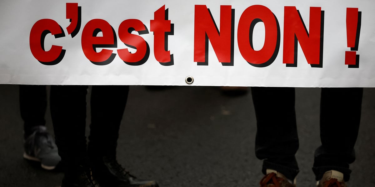 Manifestation contre la reforme des retraites du gouvernement francais a saint-nazaire, dans le cadre d'une journee de greve nationale