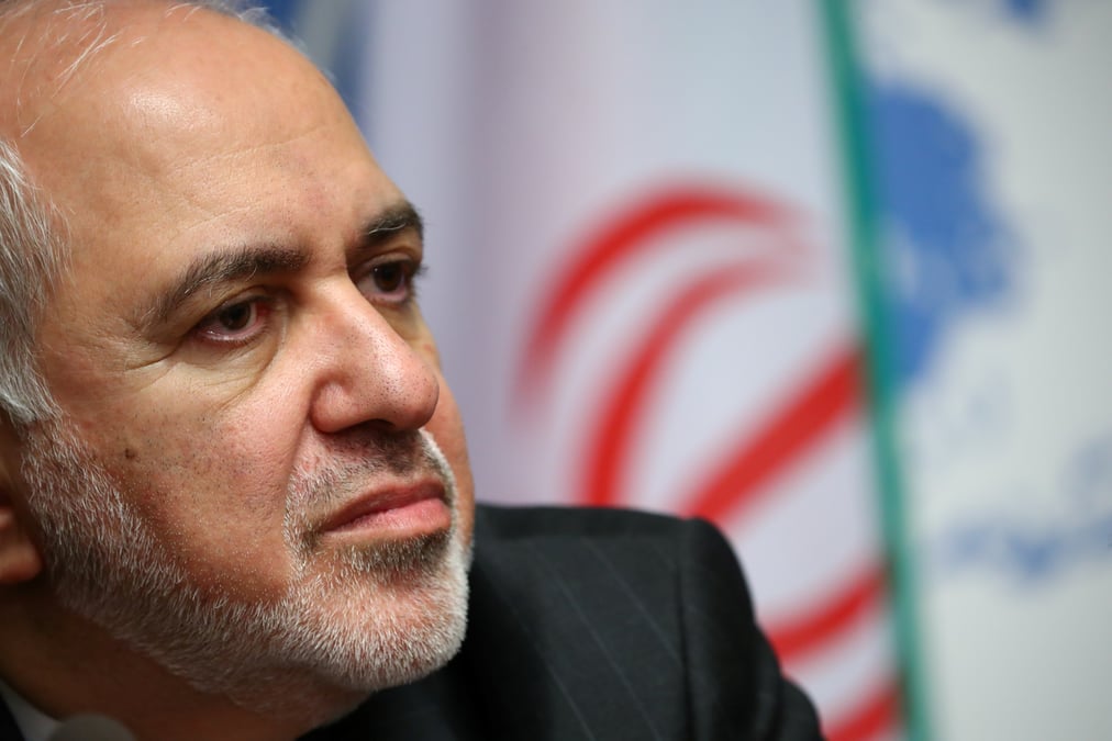 Teheran accuse les europeens d'avoir cede au harcelement de trump