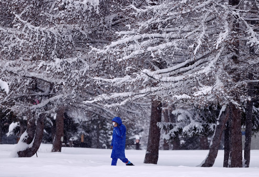 Tempete bella: chutes de neige et coupures de courant dans le centre de la france