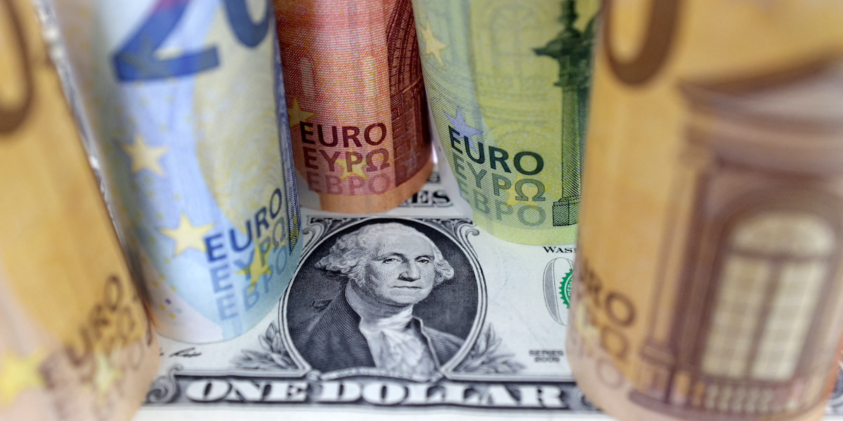 Dollar