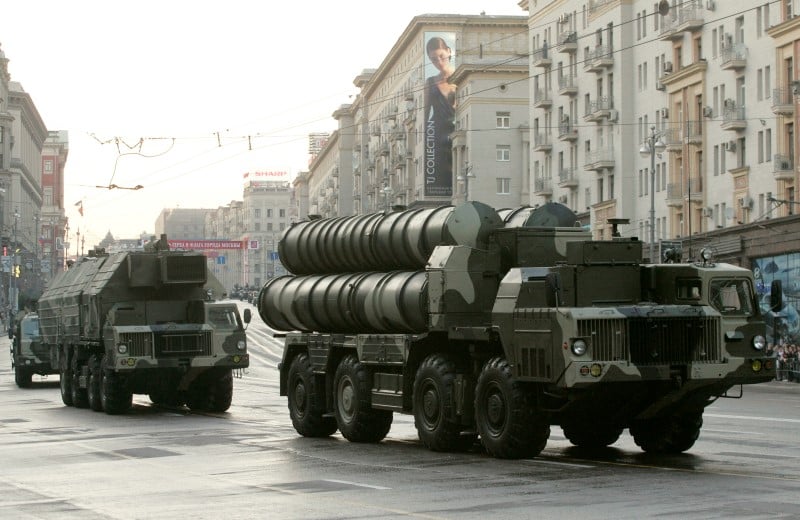 Moscou va livrer plusieurs batteries de s-300 a teheran