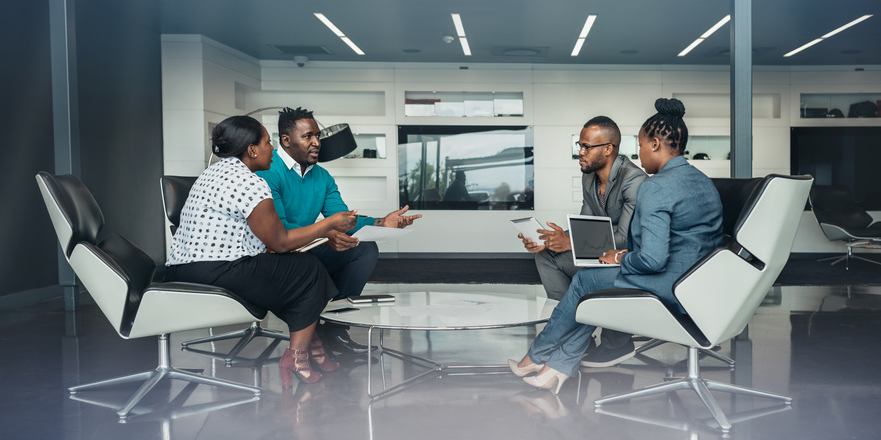 La jeunesse africaine innove pour l'énergie startup pme équipe rh ressources humaine