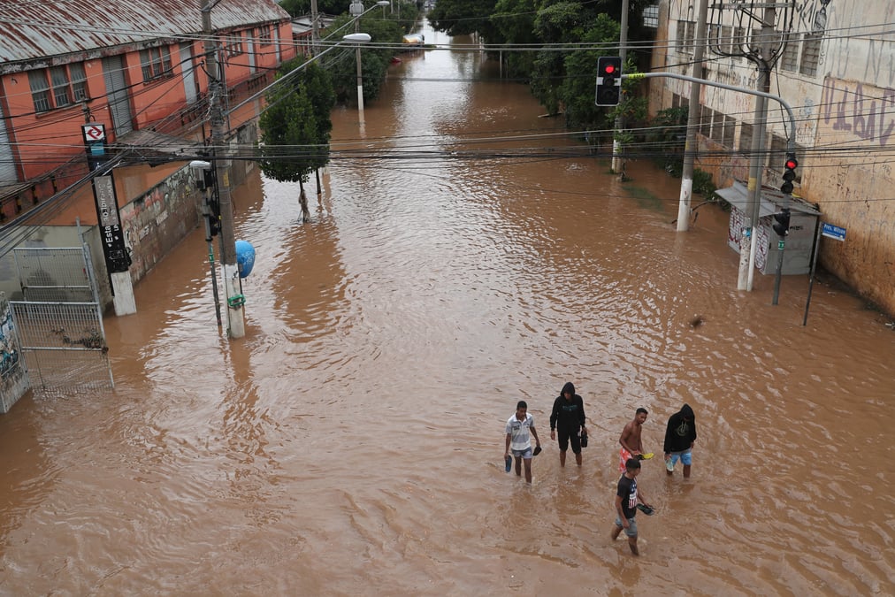 Des inondations font au moins 11 morts a sao paulo au bresil