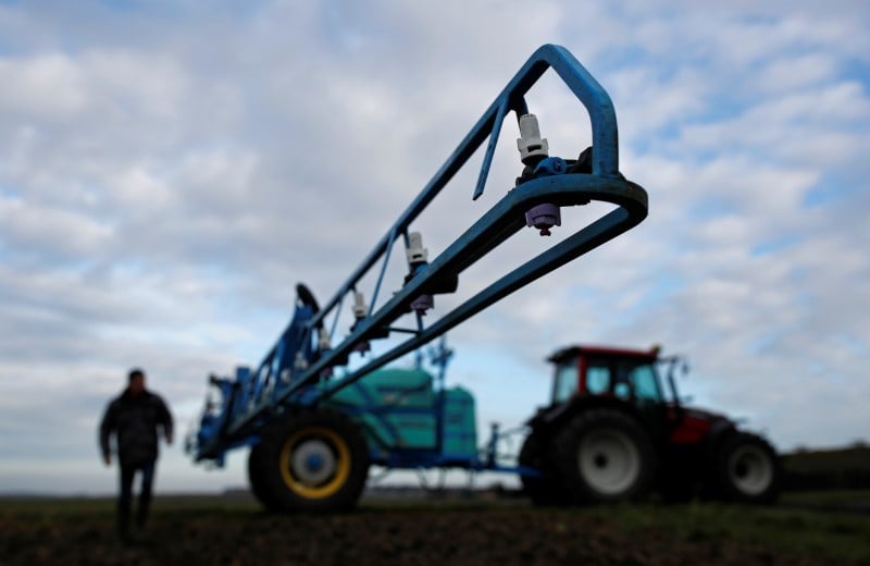 « On a dit, depuis le début, que la proposition de la Commission telle qu'elle est formulée, 10 ans sans conditions, ne correspondait pas à la trajectoire » décidée par la France, a déclaré le ministre de l'Agriculture.